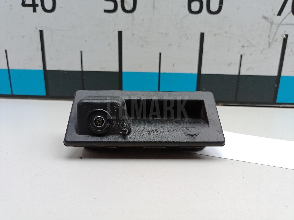 Кнопка открывания багажника 5NA827566B VAG