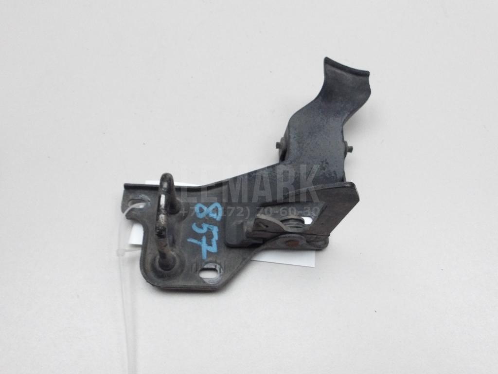 Крючок капота 5J0823480B VAG