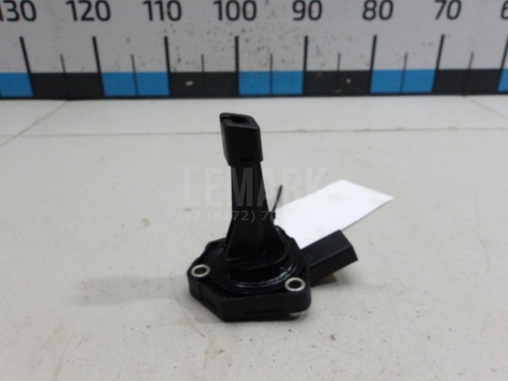 Датчик уровня масла 03C907660M VAG
