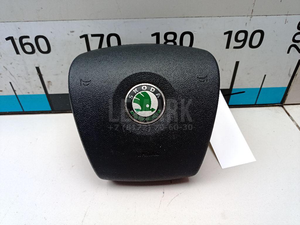 Подушка безопасности в рулевое колесо 5J0880201D3X1 VAG