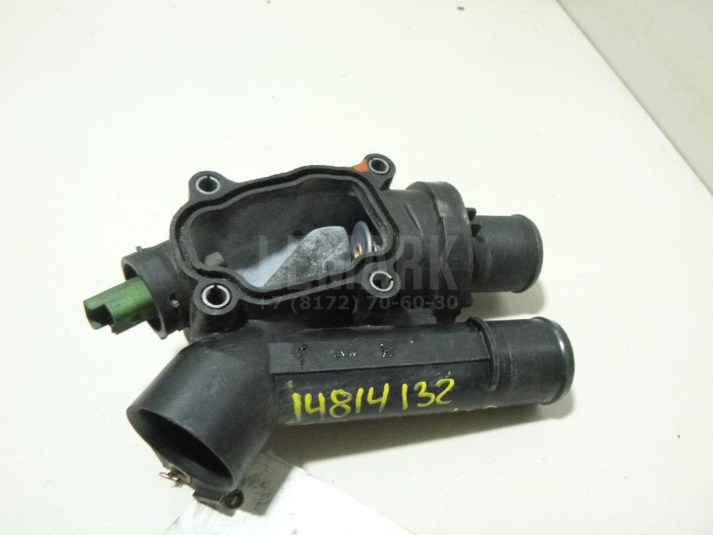 Корпус термостата LR001312 Land Rover