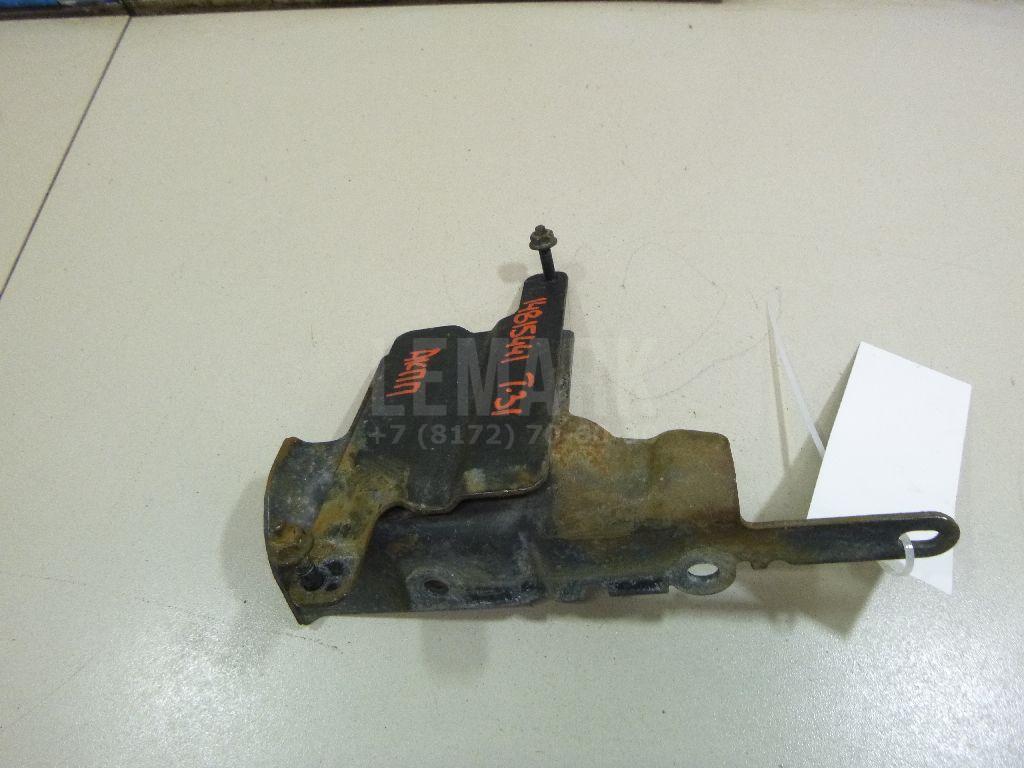 Кронштейн (сопут. товар) 31043JD30A Nissan