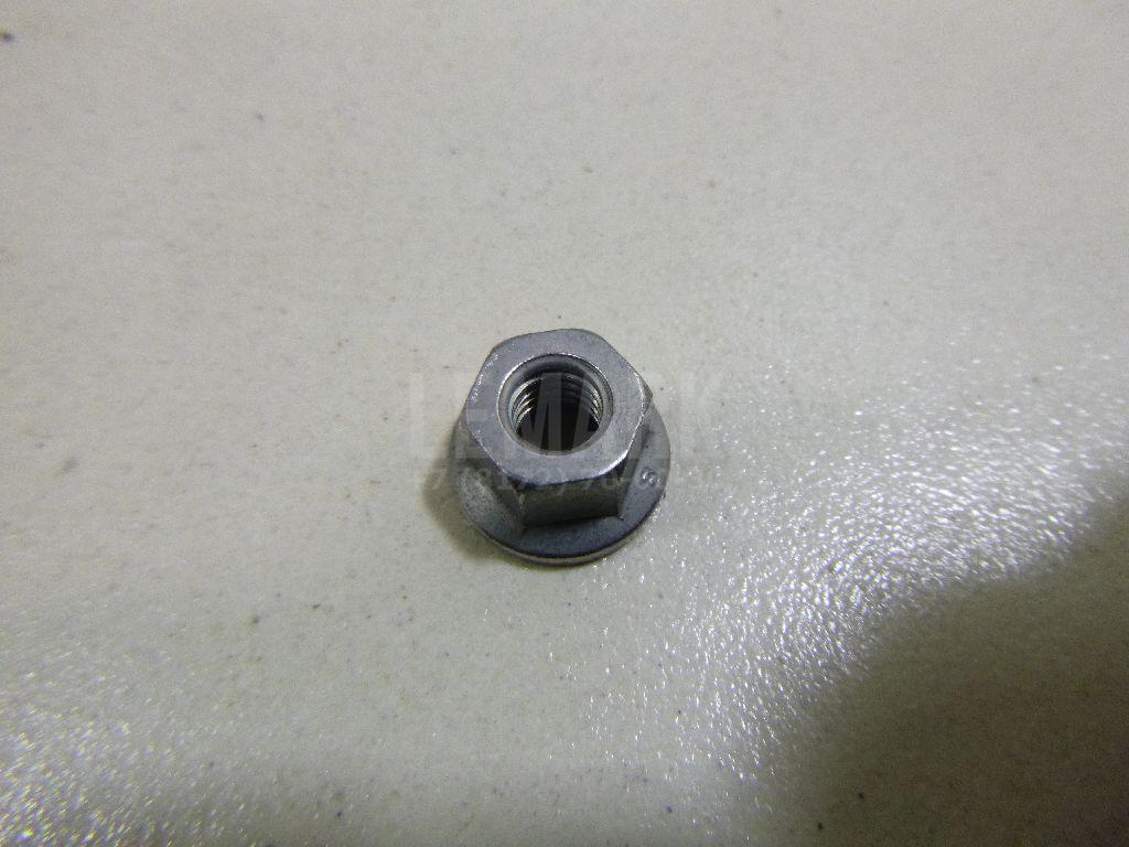 Гайка N90456002 VAG