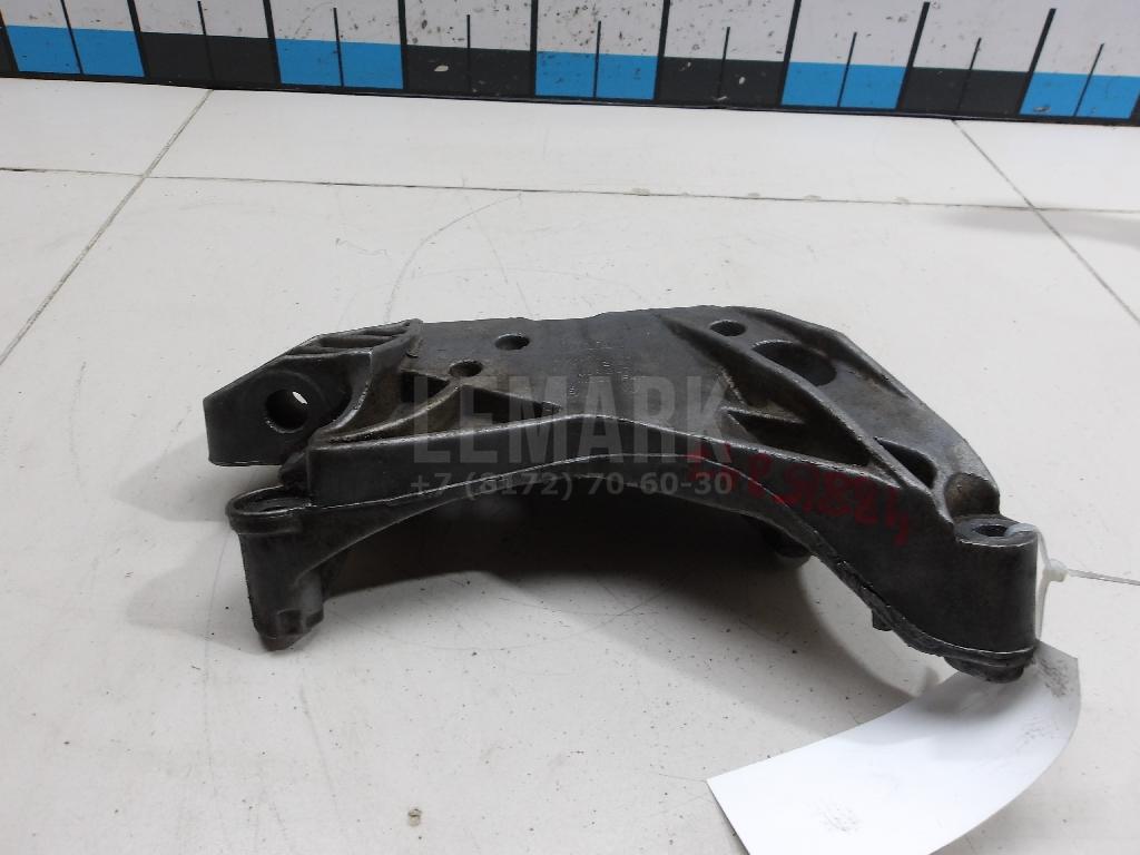 Кронштейн двигателя правый 06J199207P VAG