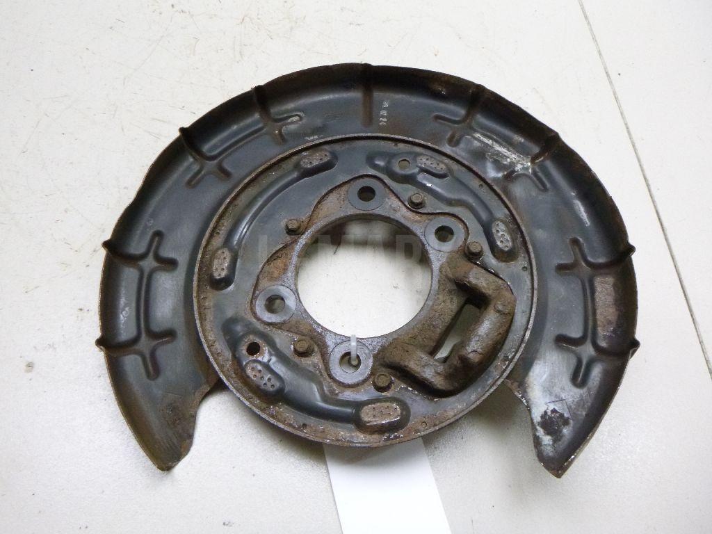 Щит опорный задний левый 582501H000 Hyundai-Kia