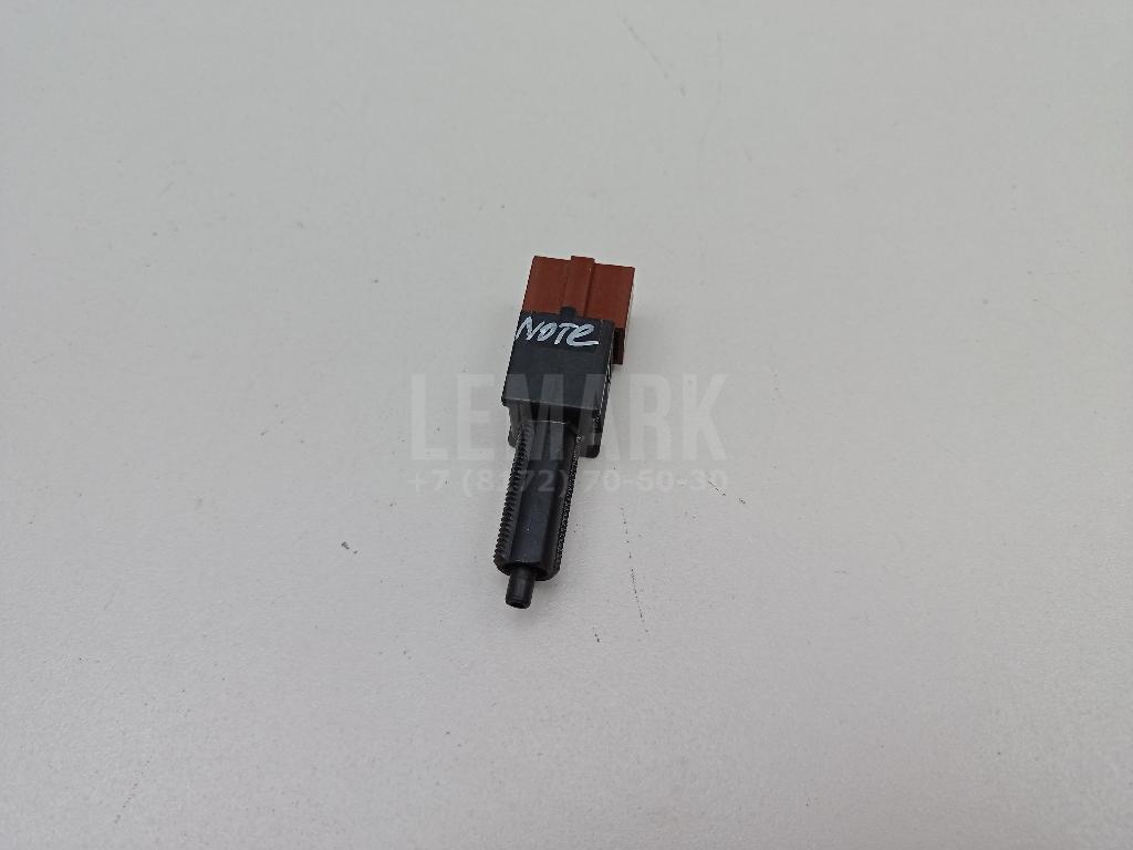 Выключатель концевой 25300AT300 Nissan