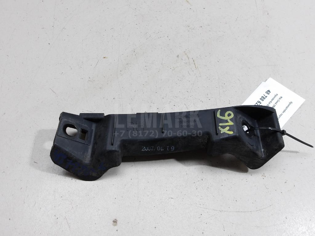 Кронштейн переднего бампера правый 865181H000 Hyundai-Kia