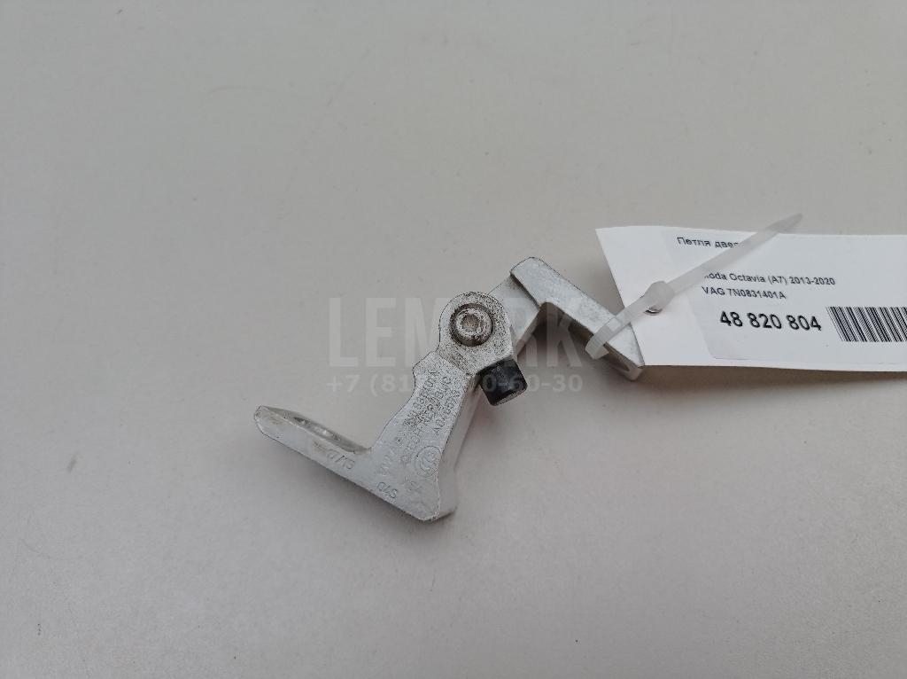 Петля двери 7N0831401A VAG