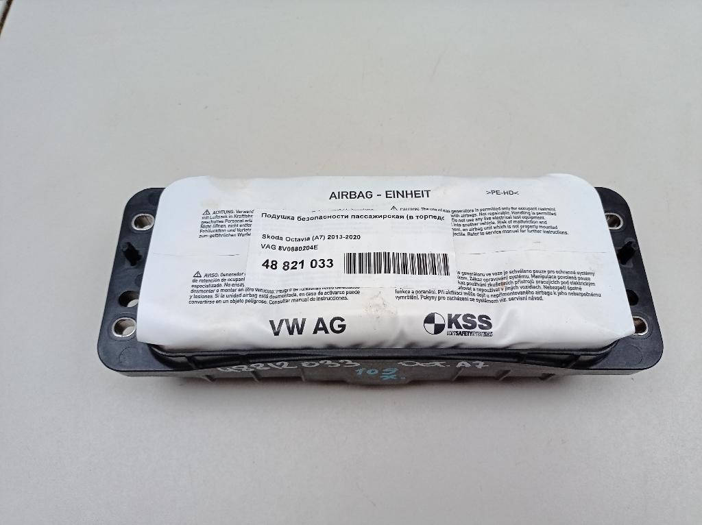 Подушка безопасности пассажирская (в торпедо) 8V0880204E VAG