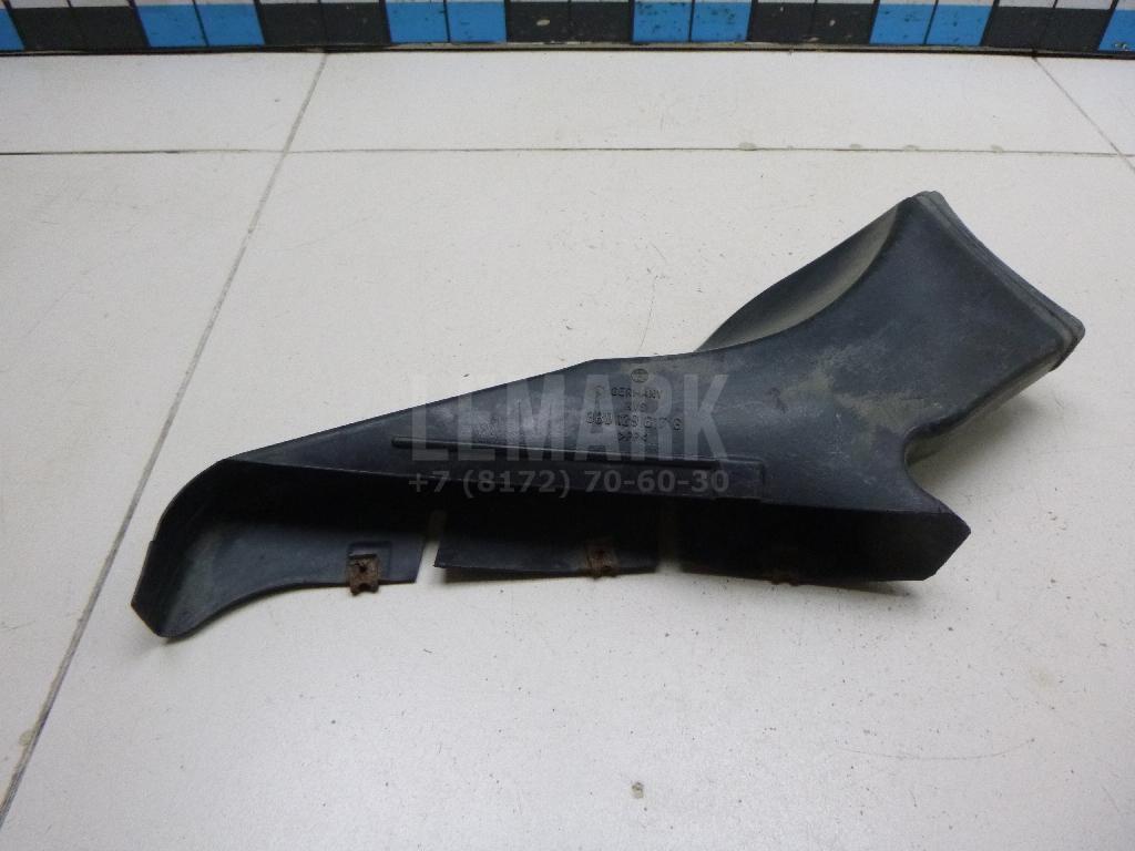 Воздухозаборник (наружный) 3B0129617G VAG