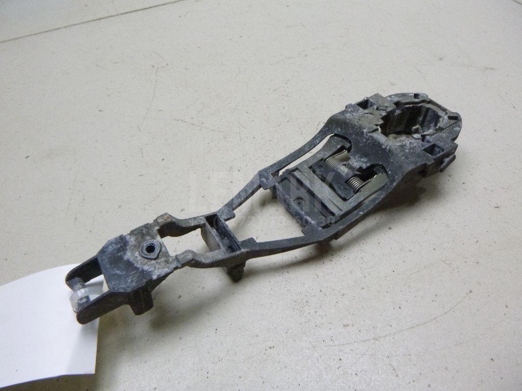 Кронштейн ручки 3B0837886E VAG