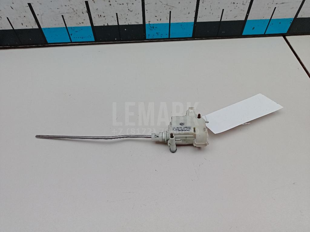 Активатор замка крышки бензобака 5K6810773A VAG