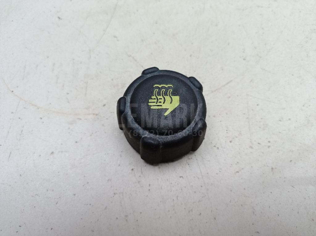 Крышка расширительного бачка 8200048024 Renault
