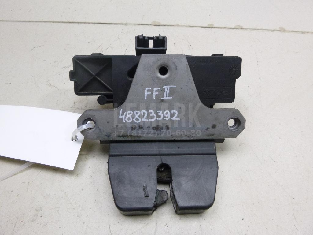 Замок багажника 1570448 Ford