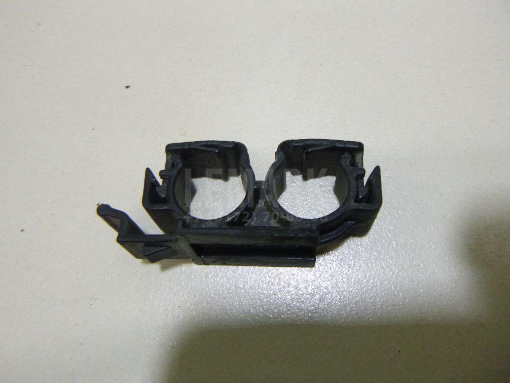 Крепеж 5Q0133687C VAG