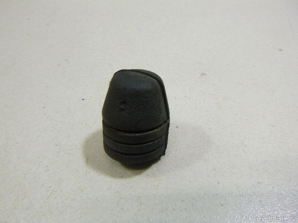 Отбойник капота