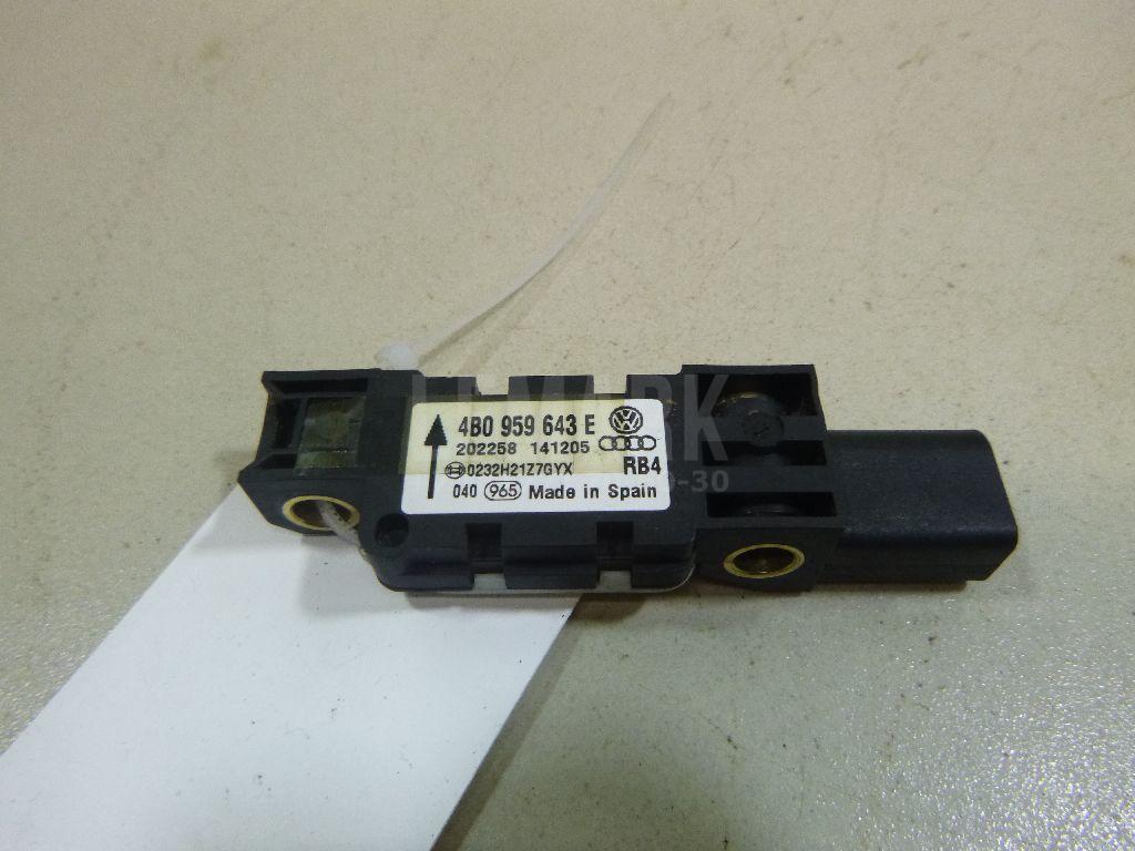 Датчик AIR BAG 4B0959643E VAG