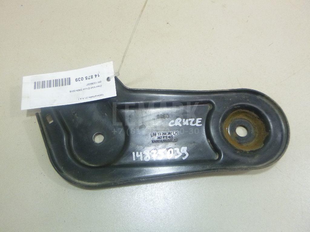 Кронштейн (п.п.к.) 13266387 GM