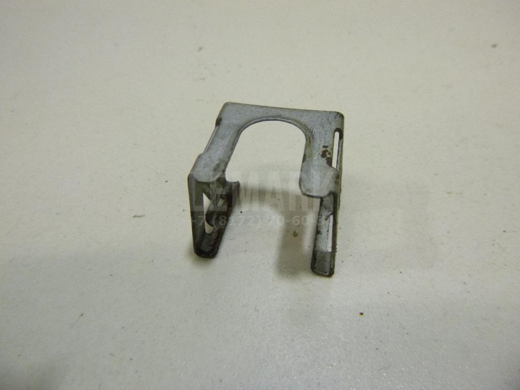 Кронштейн форсунки 1053951 Ford