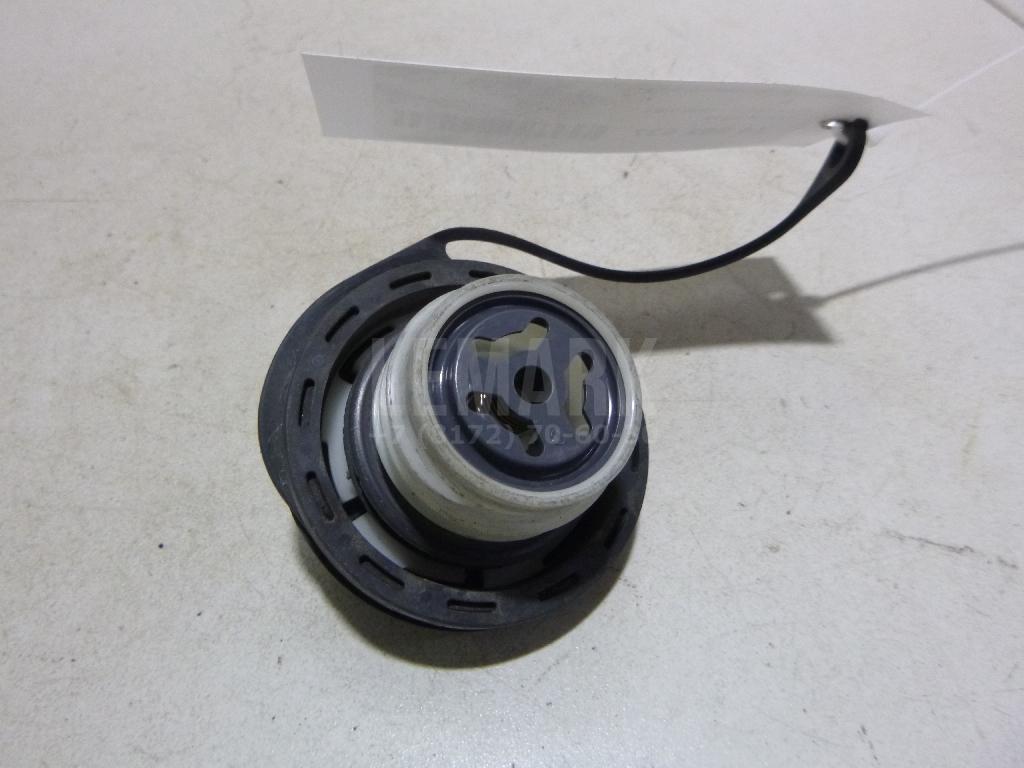 Крышка топливного бака для  Ford Fiesta 2001-2008