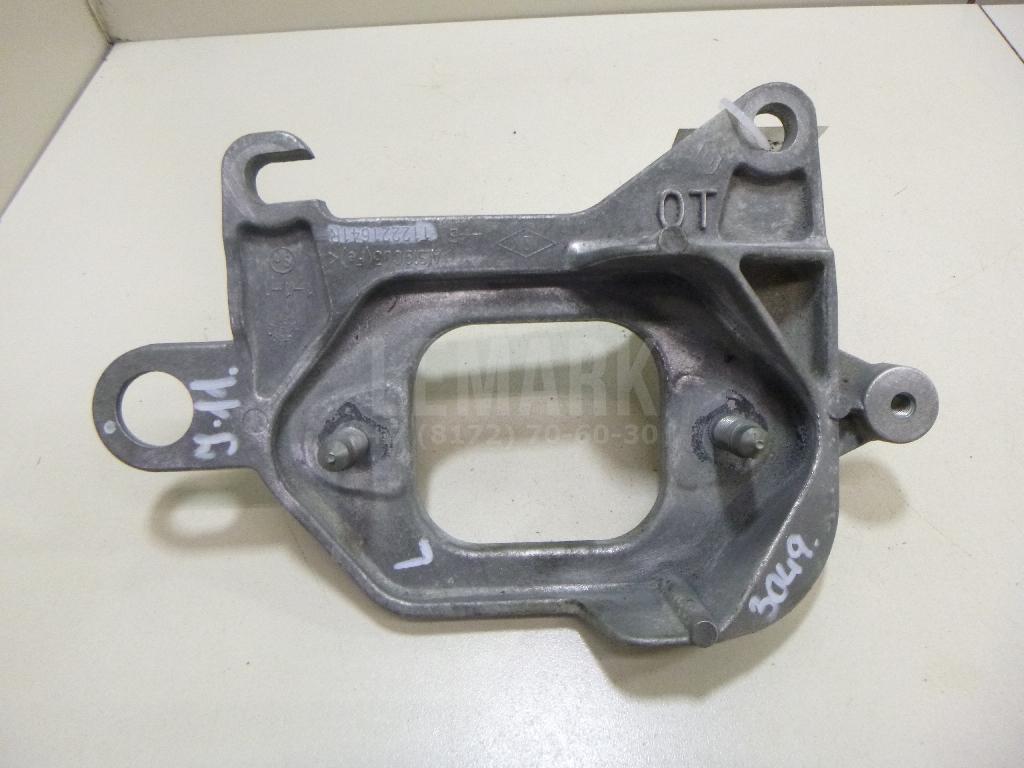 Кронштейн опоры двигателя 112221641R Nissan