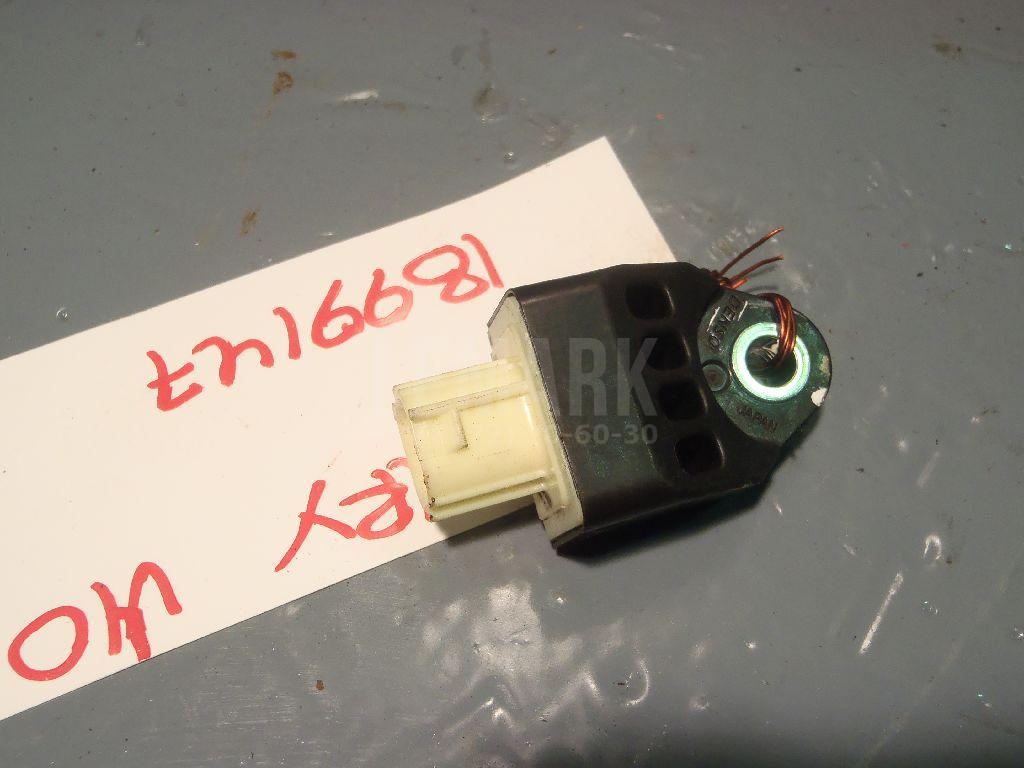 Датчик AIR BAG 8983133030 Toyota