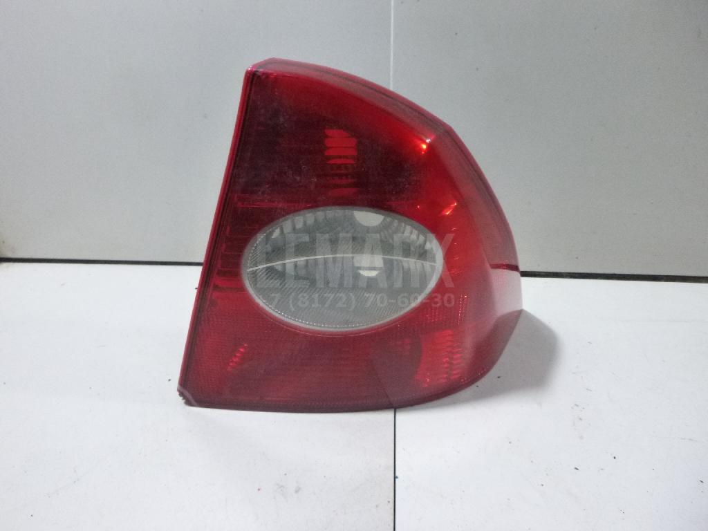 Фонарь задний правый 1333832 Ford