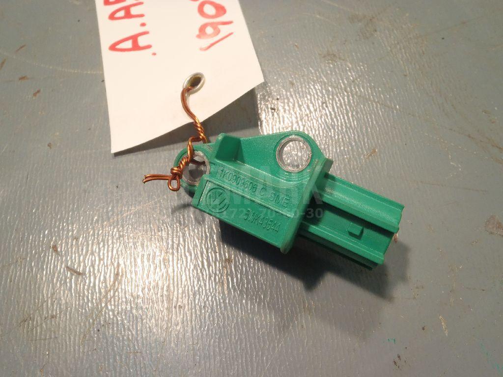 Датчик AIR BAG 1K0909606C VAG