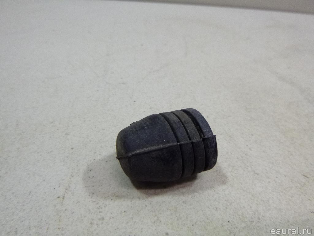 Отбойник капота