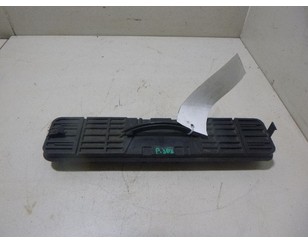 Крышка салонного фильтра для Peugeot RCZ 2010-2014 с разборки состояние хорошее