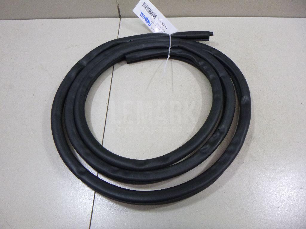 Уплотнитель двери 769224EA0A Nissan