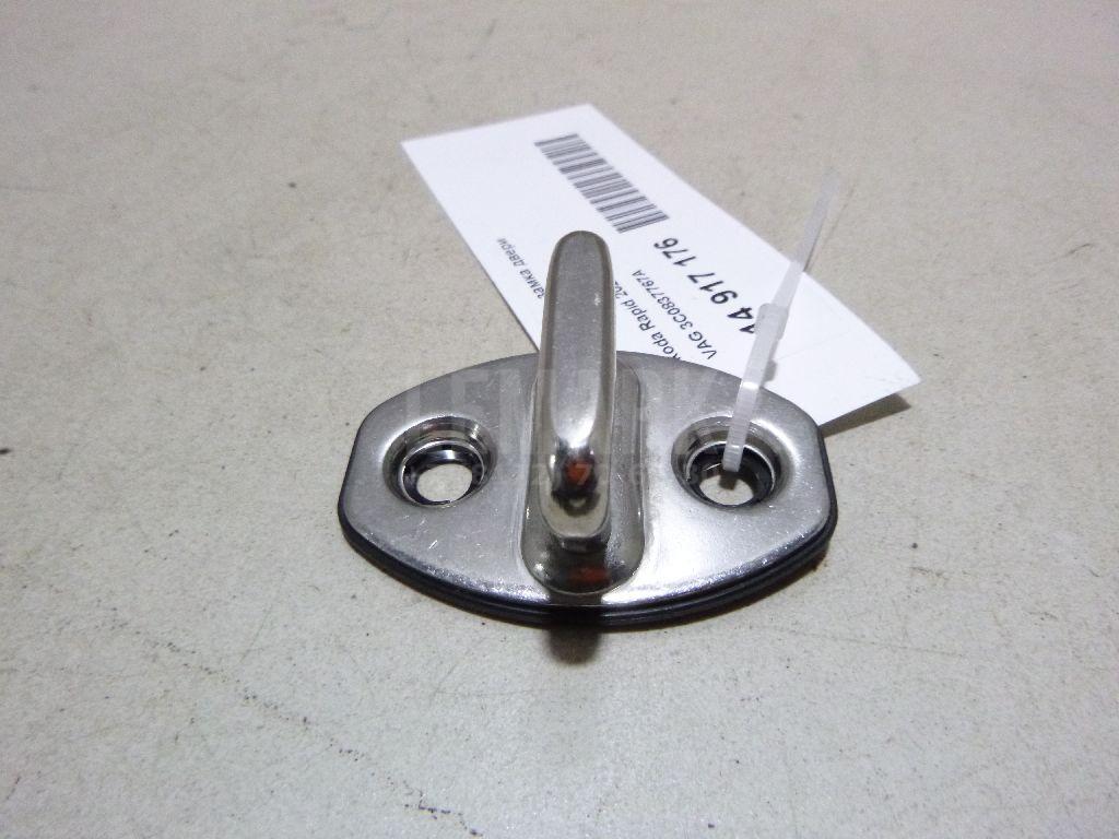 Ответная часть замка двери 3C0837767A VAG