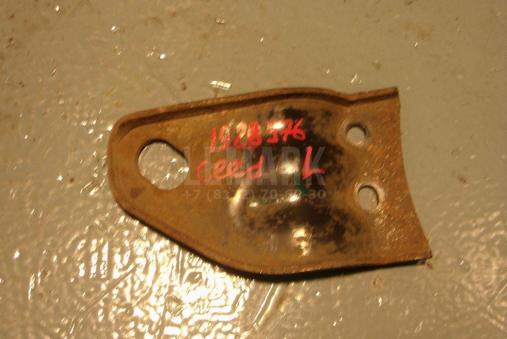 Кронштейн передней панели 841792G000 Hyundai-Kia