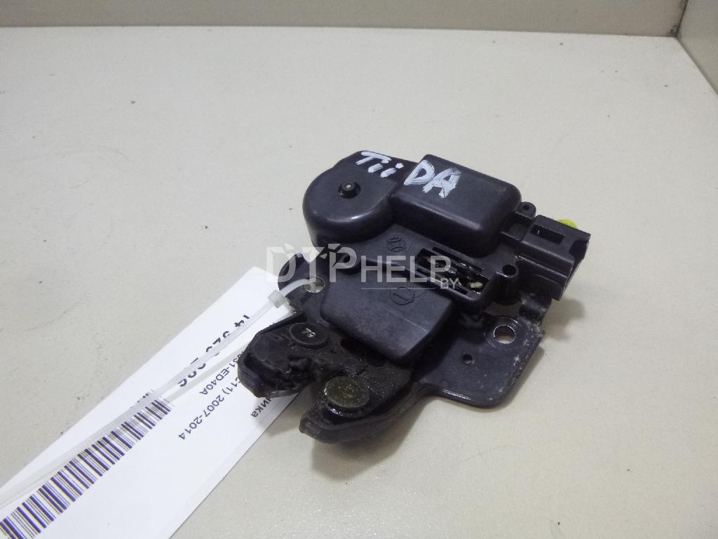 Фото Замок багажника для Nissan Tiida (C11)  2008