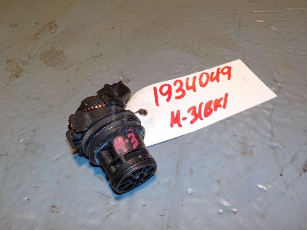 Насос омывателя 8603102451 Mazda