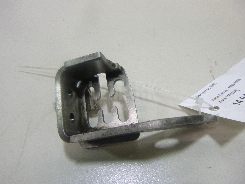 Селектор КПП 1072336 Ford