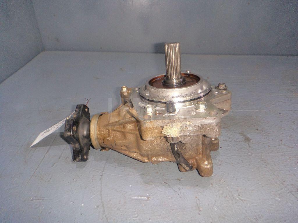 Коробка раздаточная 33100JD600 Nissan