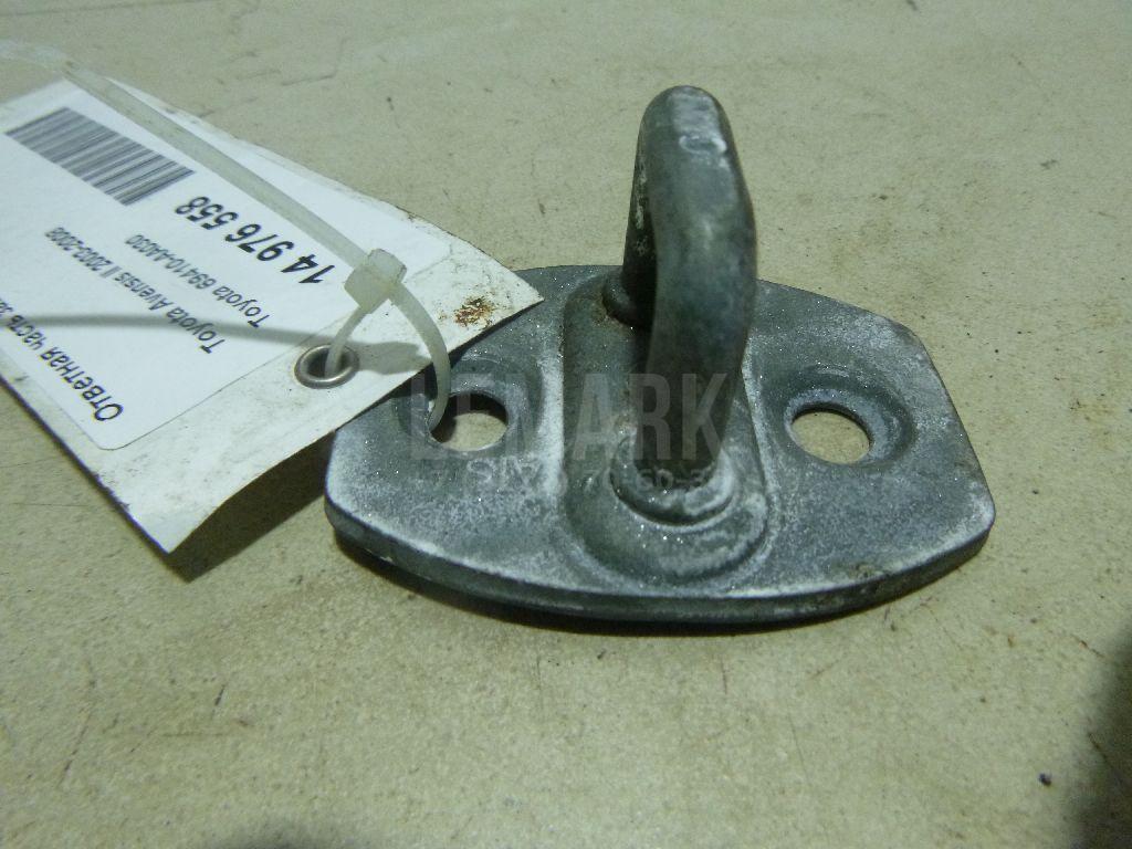 Ответная часть замка двери 69410AA030 Toyota
