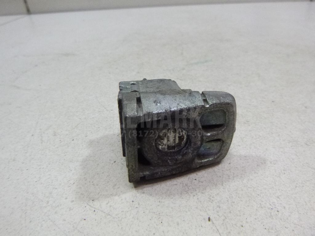 Вставка замка двери лев. H0601EB300 Nissan